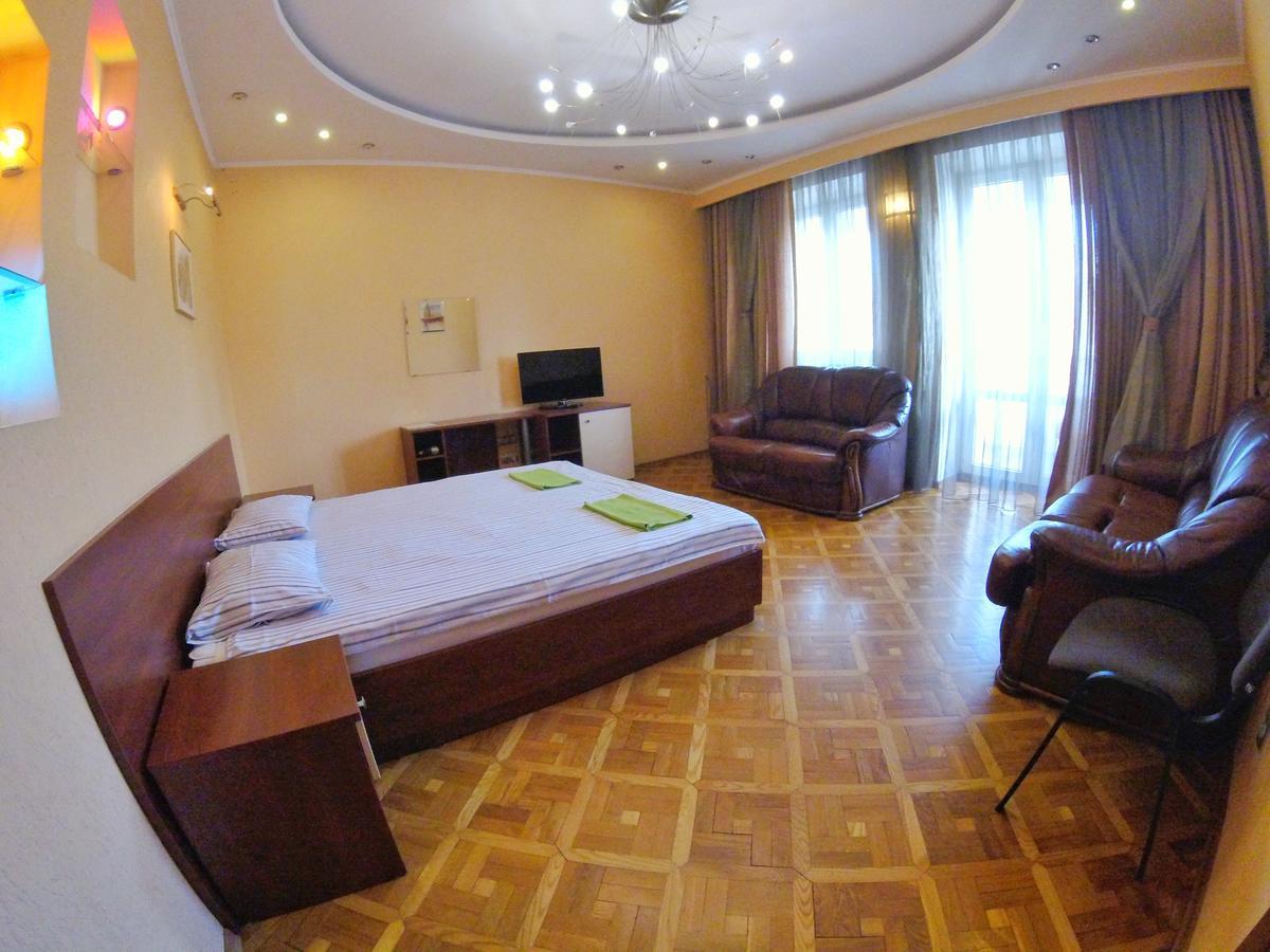 New Bed and Breakfast Minsk Esterno foto