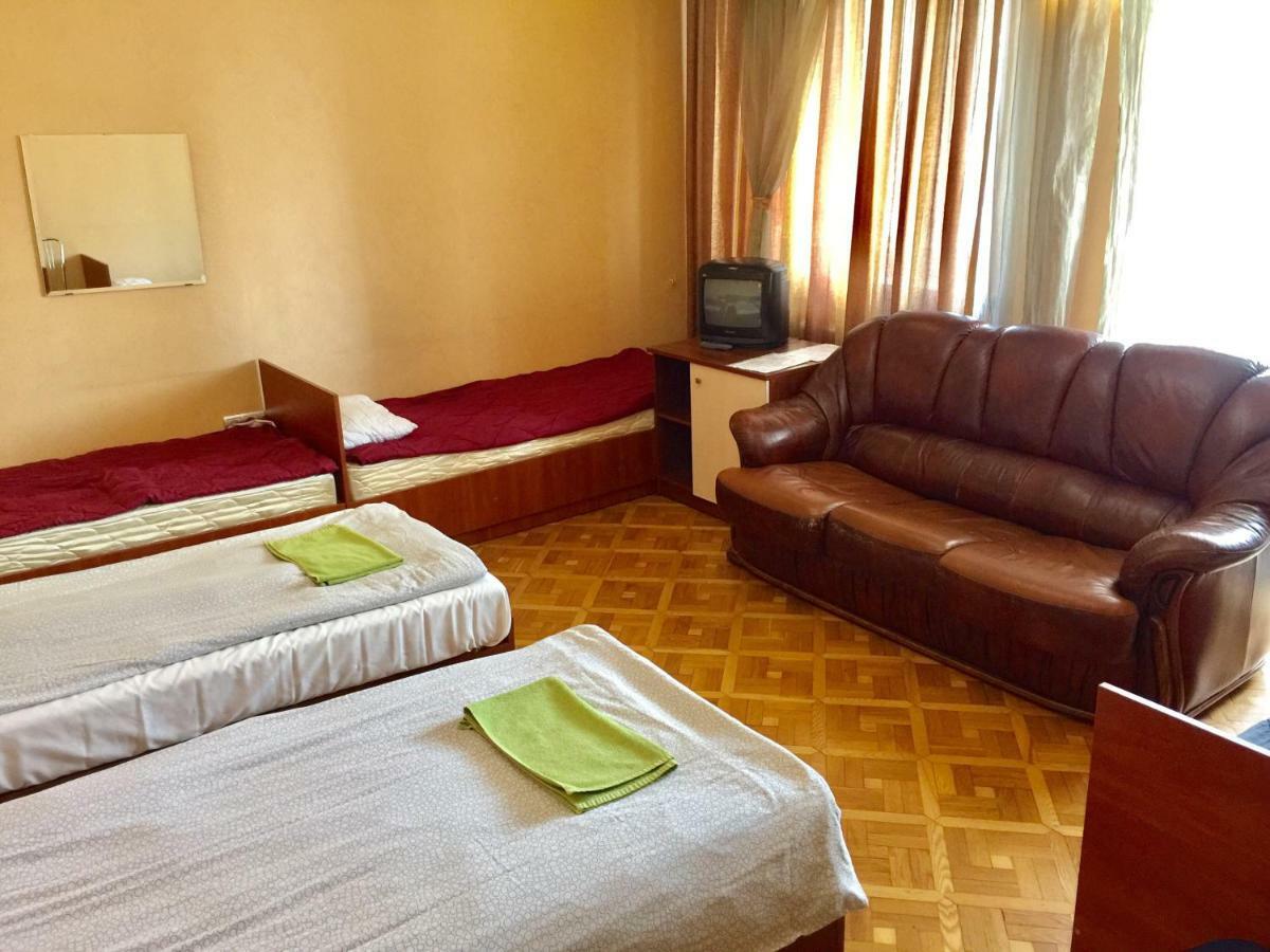 New Bed and Breakfast Minsk Esterno foto